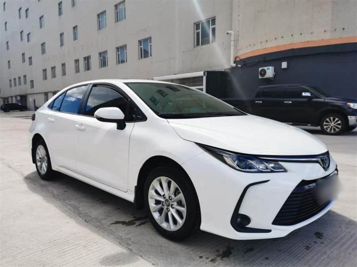 豐田 卡羅拉  2019款 雙擎 1.8L E-CVT GL-i精英版圖片