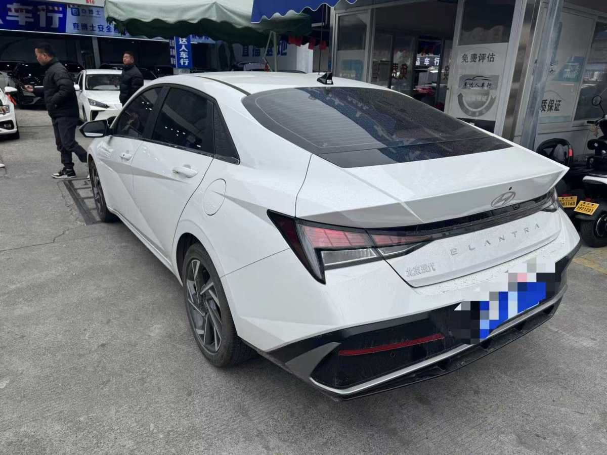 現(xiàn)代 伊蘭特  2023款 1.5L CVT GLX精英版圖片