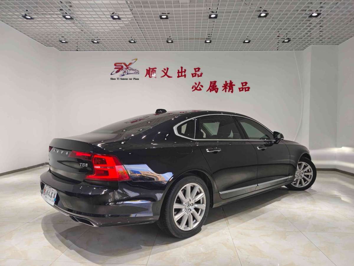 沃爾沃 S90  2020款 T5 智遠(yuǎn)豪華版圖片