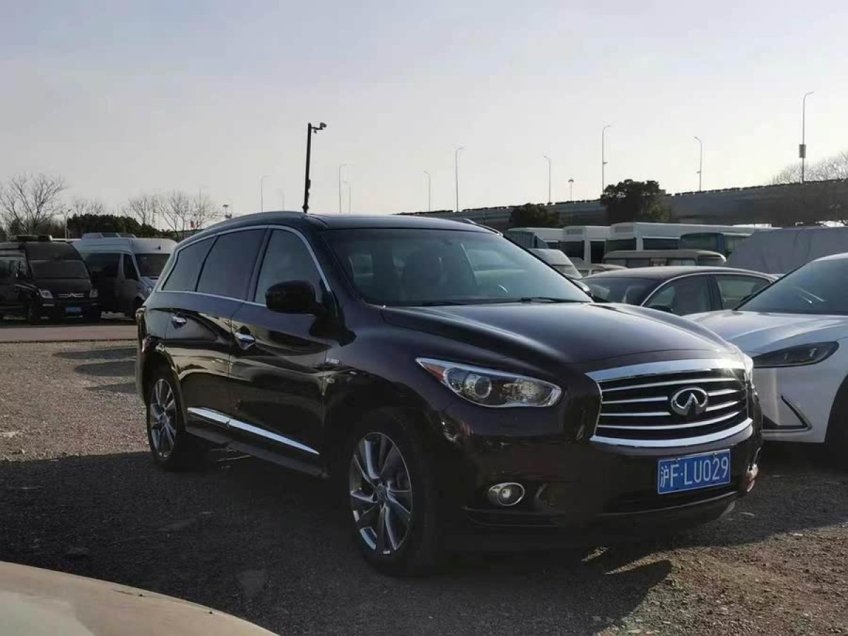 英菲尼迪 QX60  2020款 2.5 S/C Hybrid 兩驅(qū)卓越版 國VI圖片