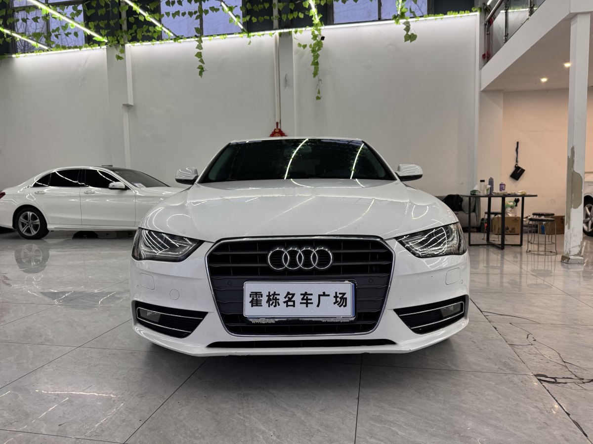 奧迪 奧迪A4L  2015款 35 TFSI 自動標準型圖片