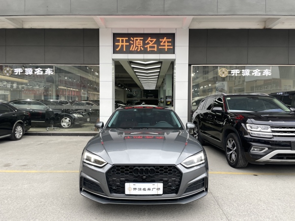 奥迪 奥迪A5  2019款 Sportback 40 TFSI 时尚型