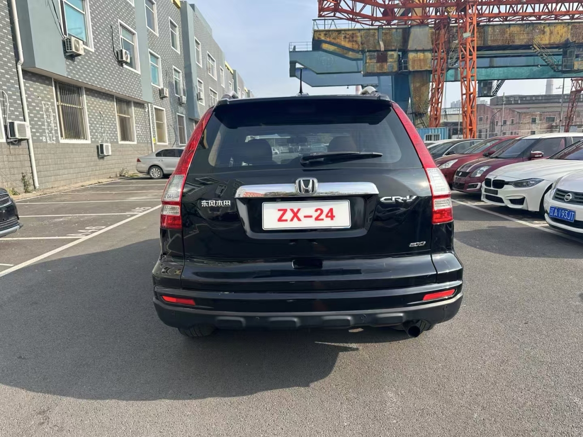 2010年12月本田 CR-V  2010款 2.0L 自動兩驅(qū)都市版