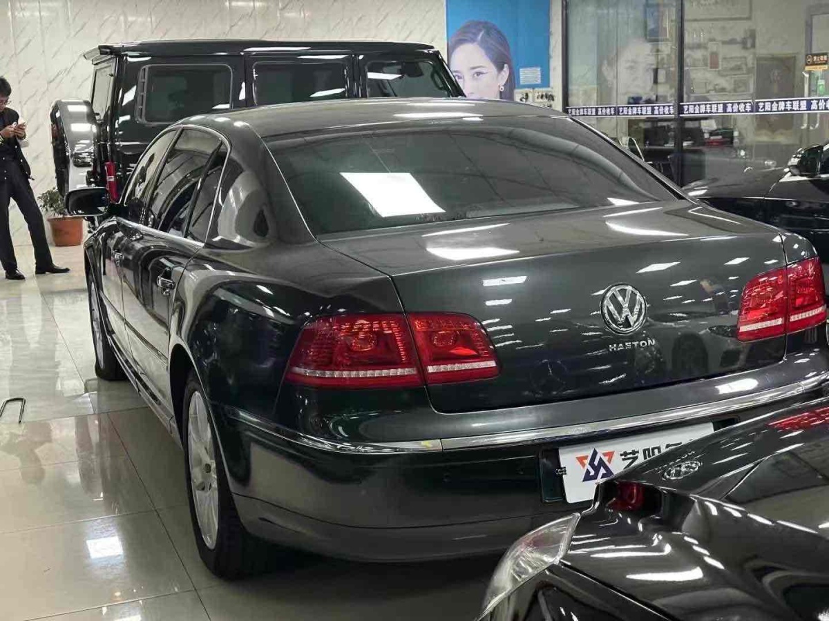 大眾 輝騰  2011款 3.6L V6 5座加長舒適版圖片