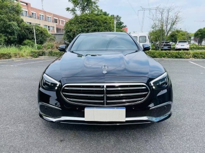 2022年11月 奔驰 奔驰E级 E 300 L 运动豪华型图片