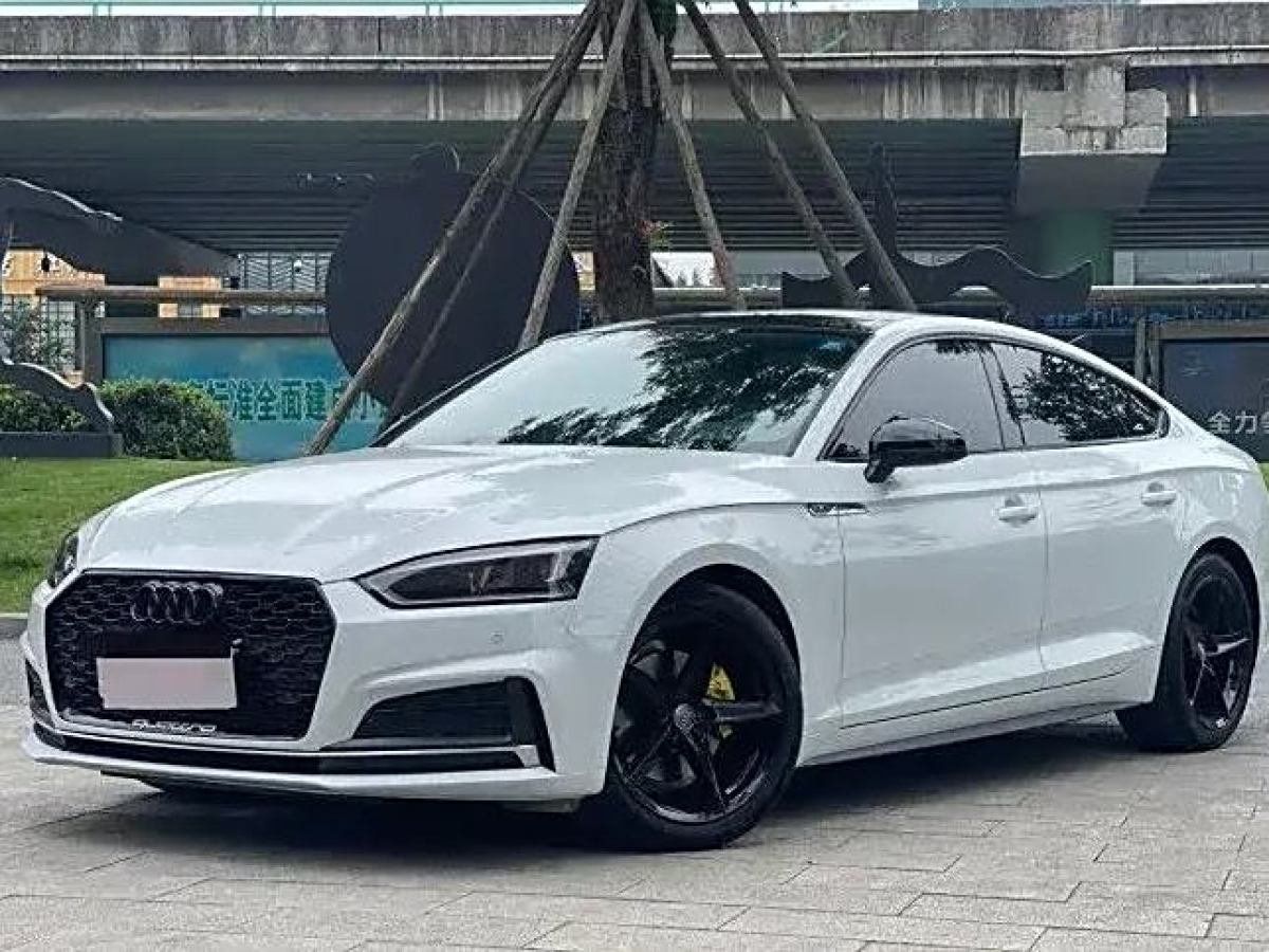 2018年9月奧迪 奧迪A5  2019款 Sportback 40 TFSI 時尚型