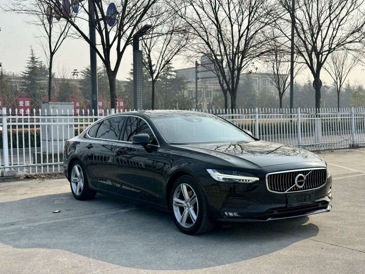 沃爾沃 S90  2018款 T4 智遠(yuǎn)版圖片