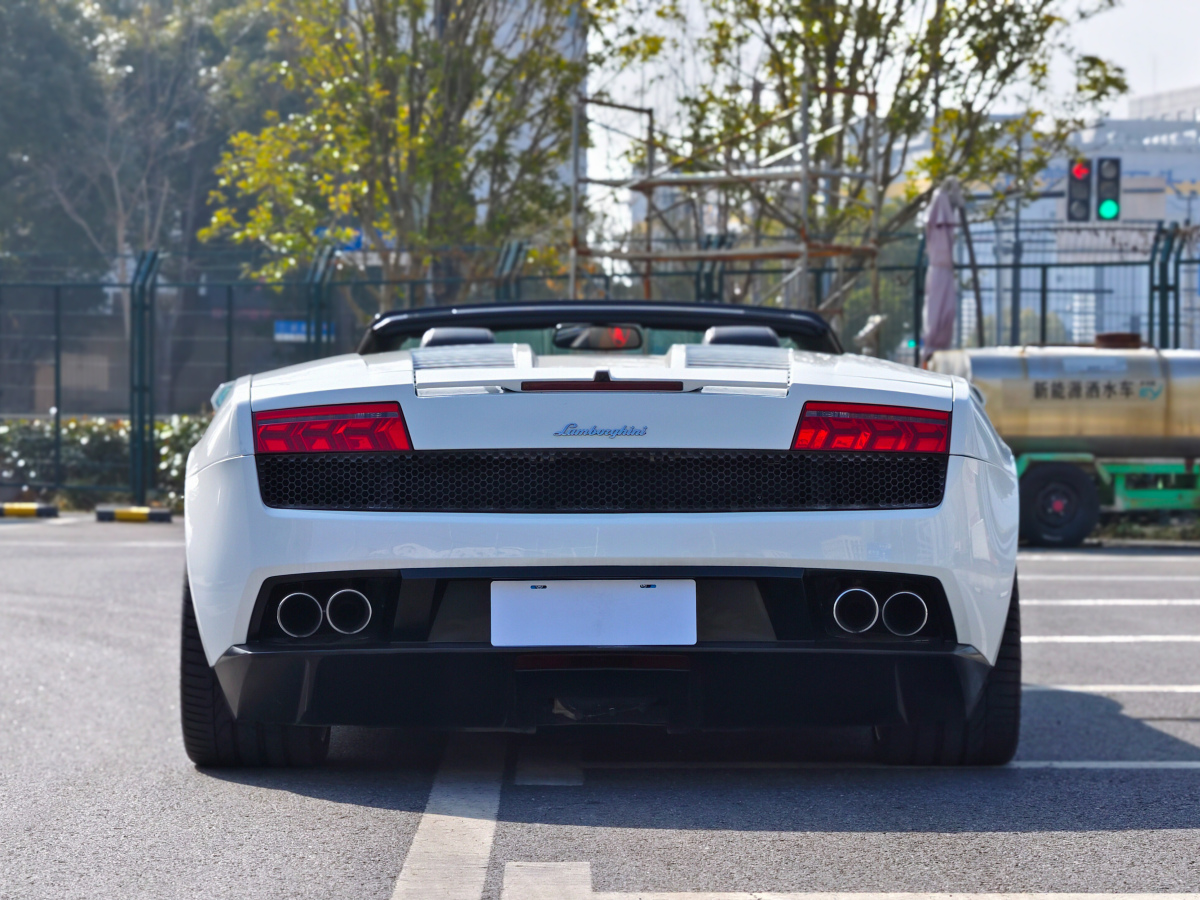 2011年1月蘭博基尼 Gallardo  2009款 LP 560-4 Spyder