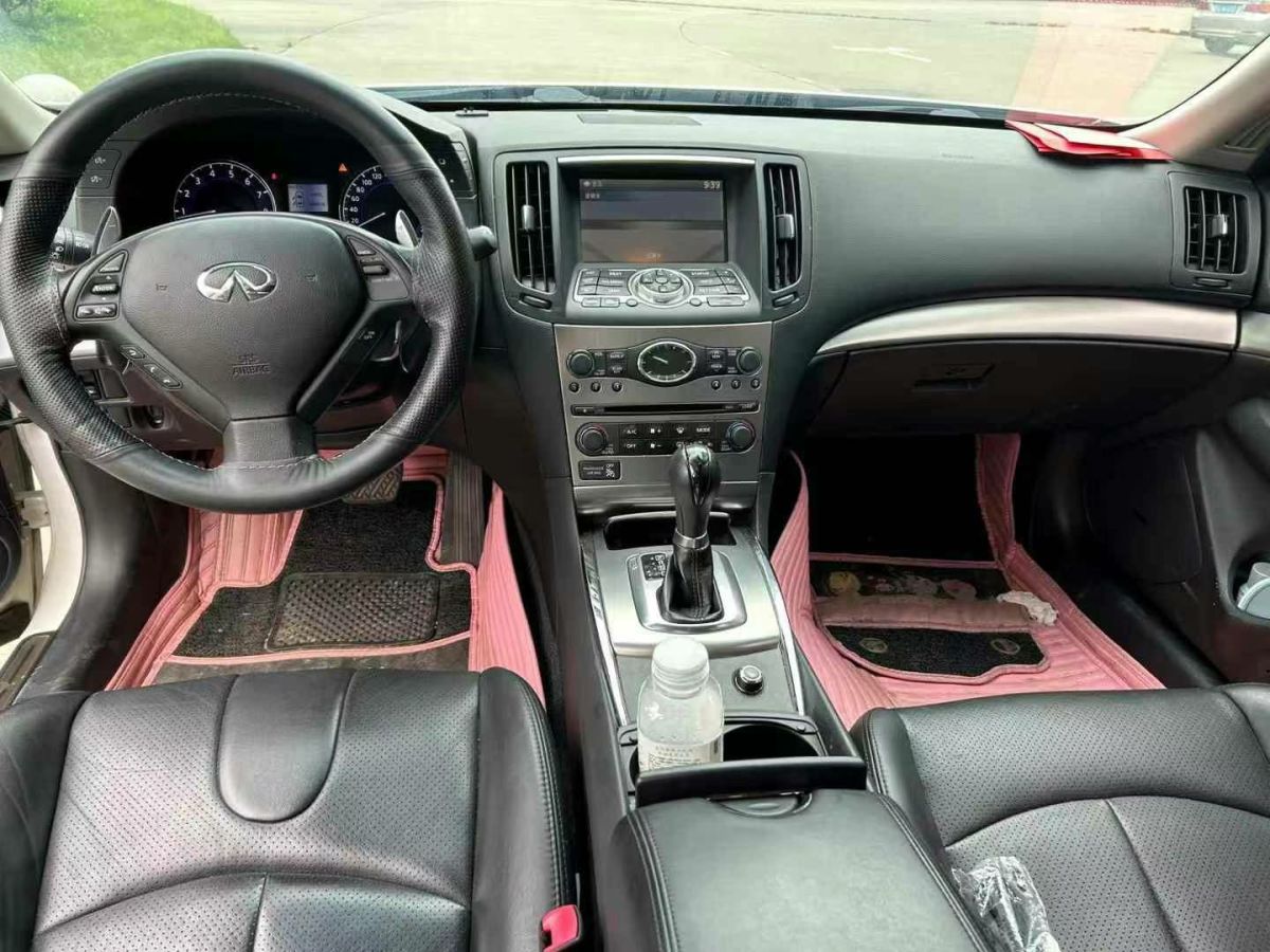 2014年1月英菲尼迪 QX60  2014款 2.5T 兩驅(qū)卓越版