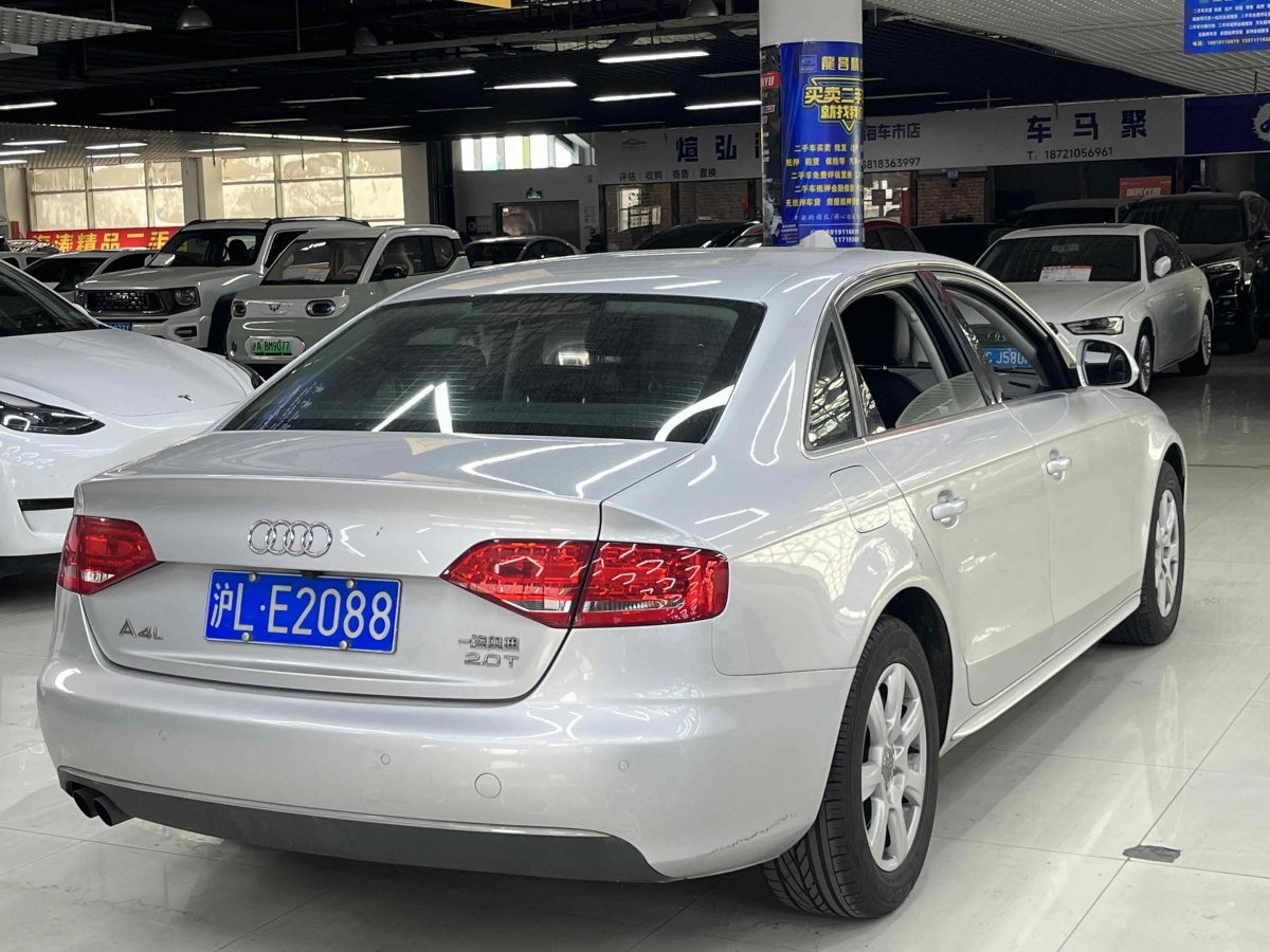 奧迪 奧迪A4L  2011款 2.0 TFSI 標準型圖片