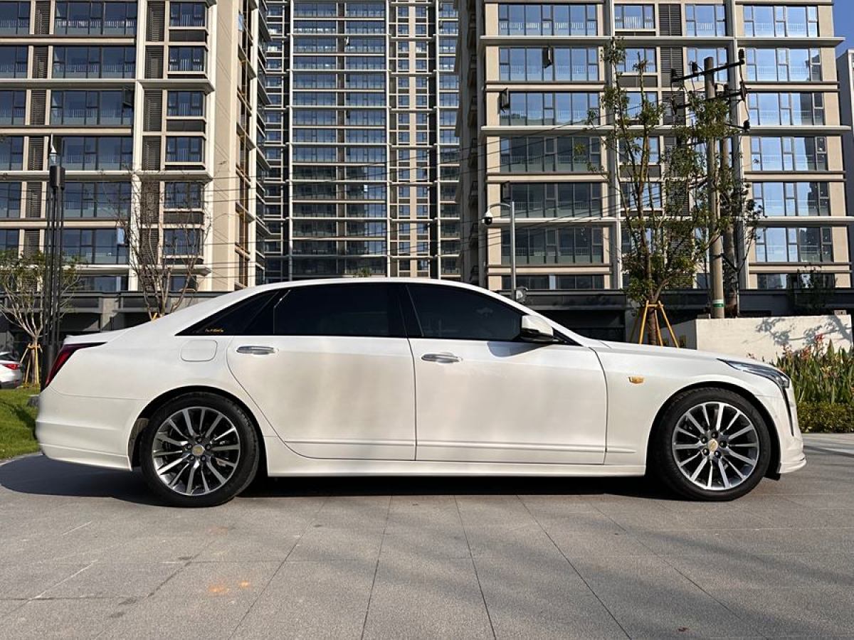 2019年6月凱迪拉克 CT6  2019款 28T 領(lǐng)先運動型