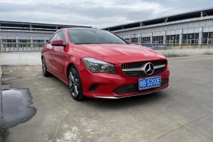 奔驰CLA级 奔驰 CLA 200 动感型