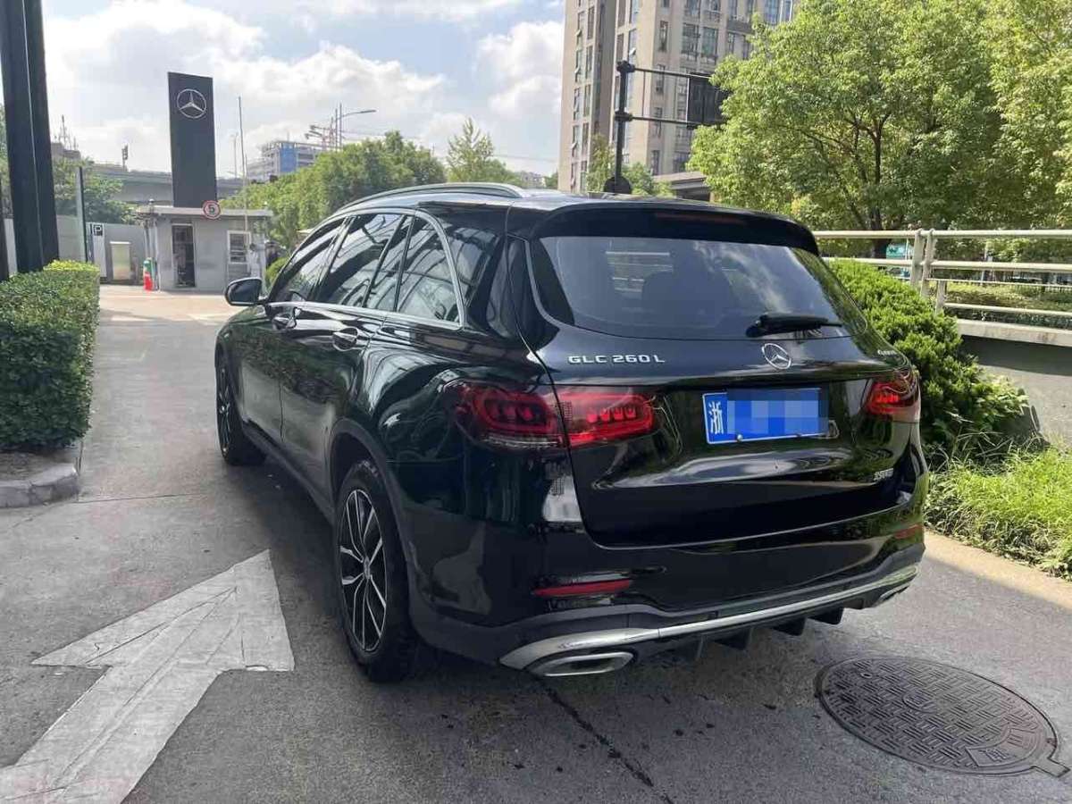 2021年6月奔馳 奔馳GLC  2021款 GLC 260 L 4MATIC 豪華型