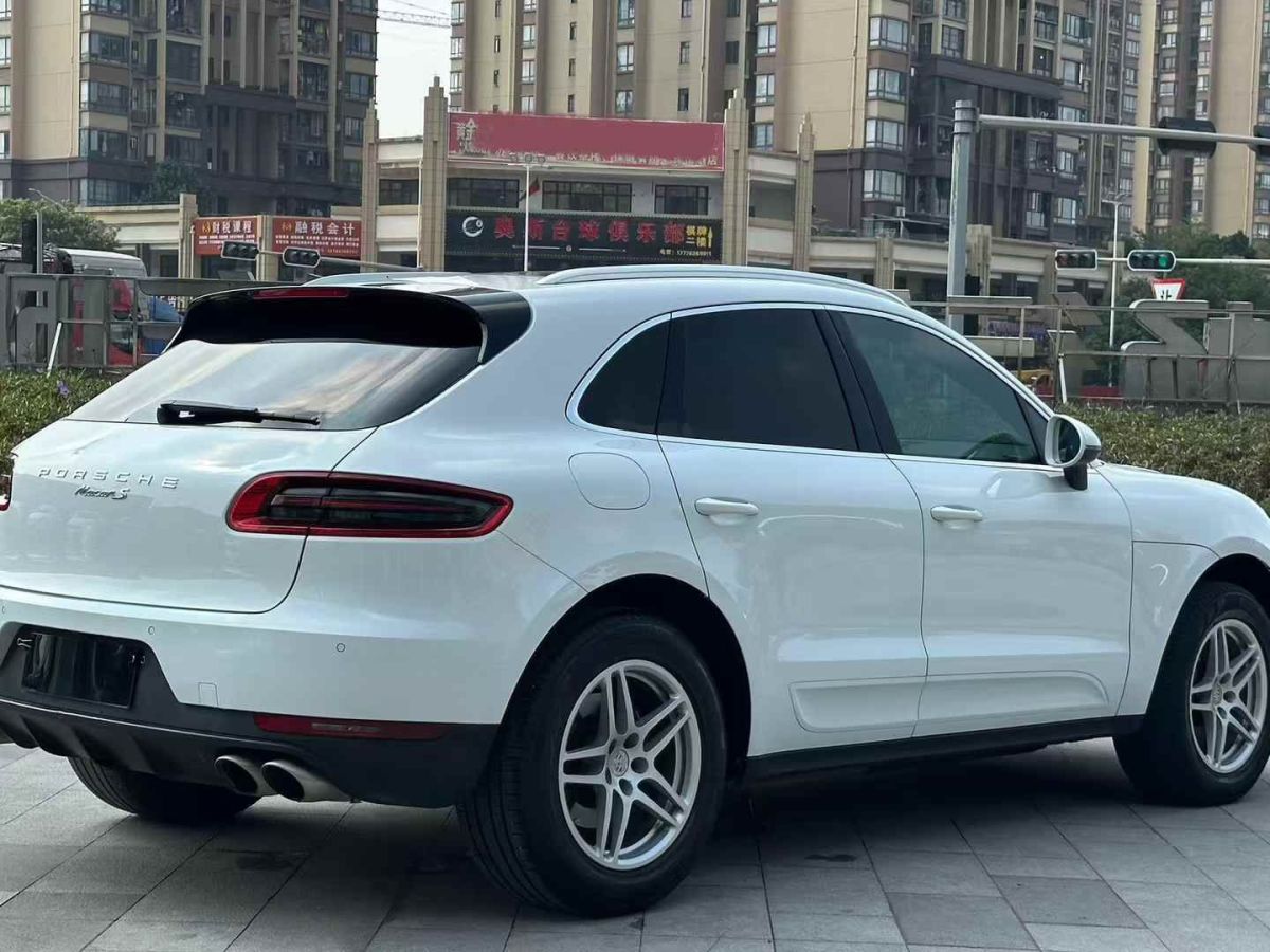 保時(shí)捷 Macan  2016款 Macan 2.0T圖片