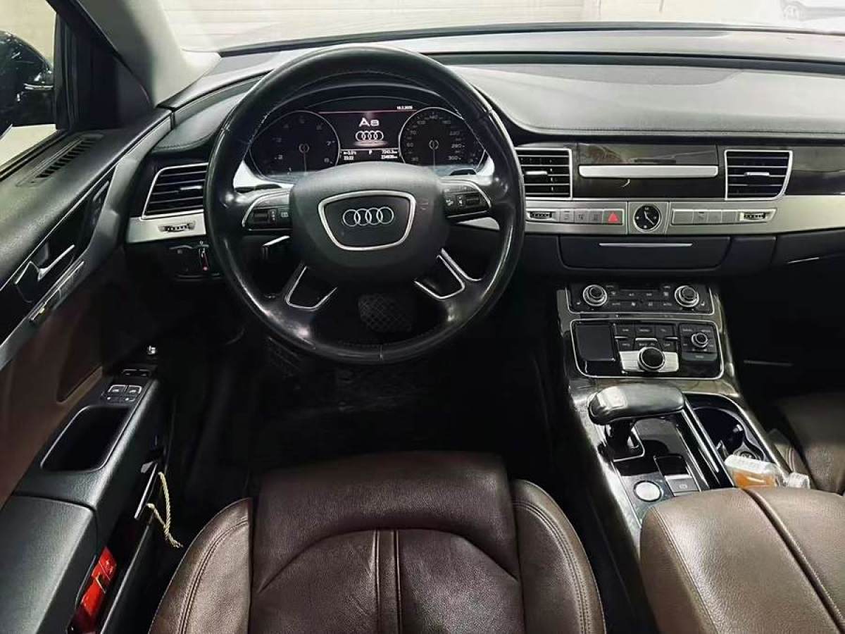 奧迪 奧迪A8  2013款 A8L 45 TFSI quattro舒適型圖片