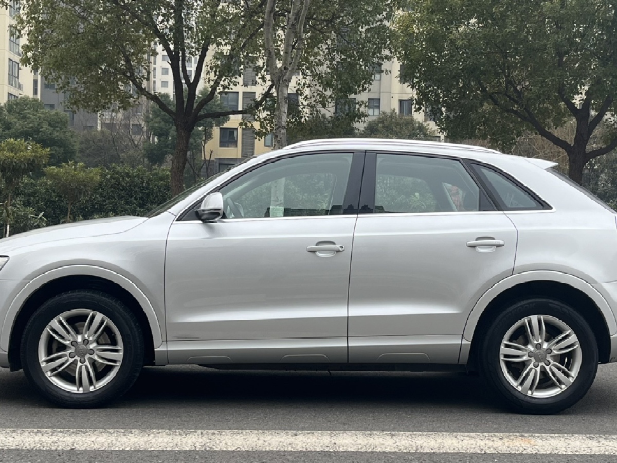 奧迪 奧迪Q3  2013款 35 TFSI quattro 技術(shù)型圖片