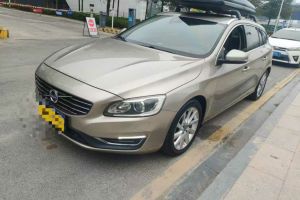 V60 沃爾沃 Cross Country T6 AWD