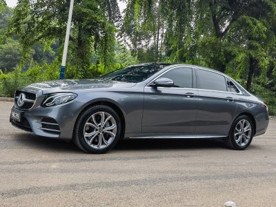 2020年2月 奔馳 奔馳E級 E 300 L 運(yùn)動豪華型圖片