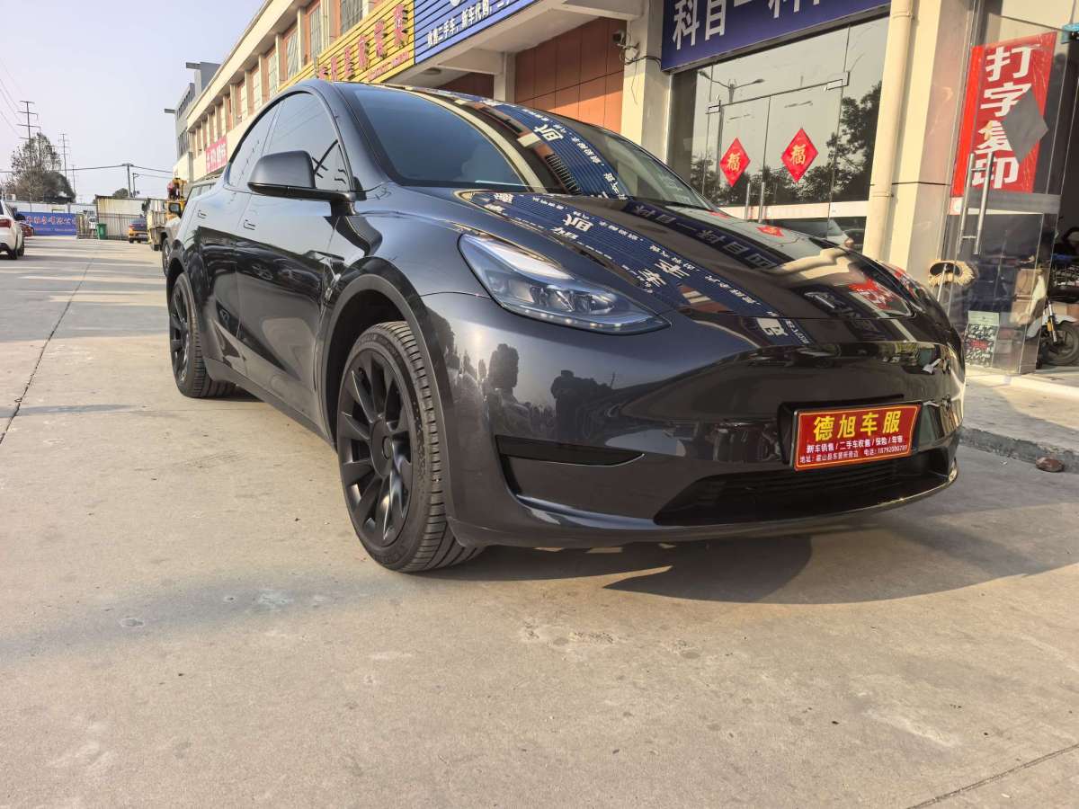 特斯拉 Model Y  2024款 后輪驅(qū)動(dòng)版圖片