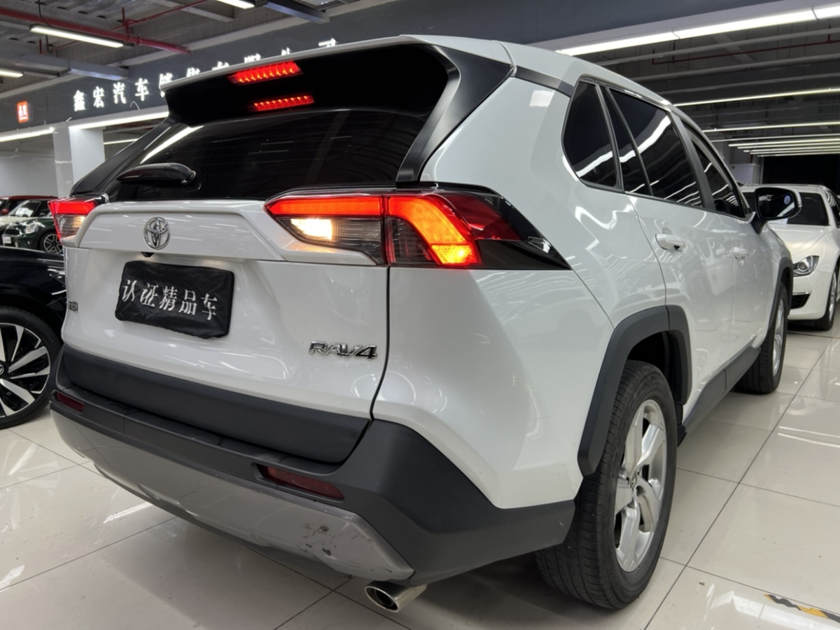 豐田 RAV4榮放  2021款 2.0L CVT兩驅風尚版圖片