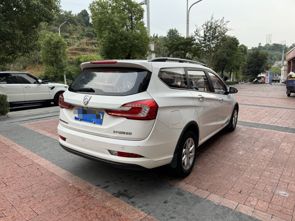 寶駿 310W  2019款  1.5L 手動時尚型 國VI圖片