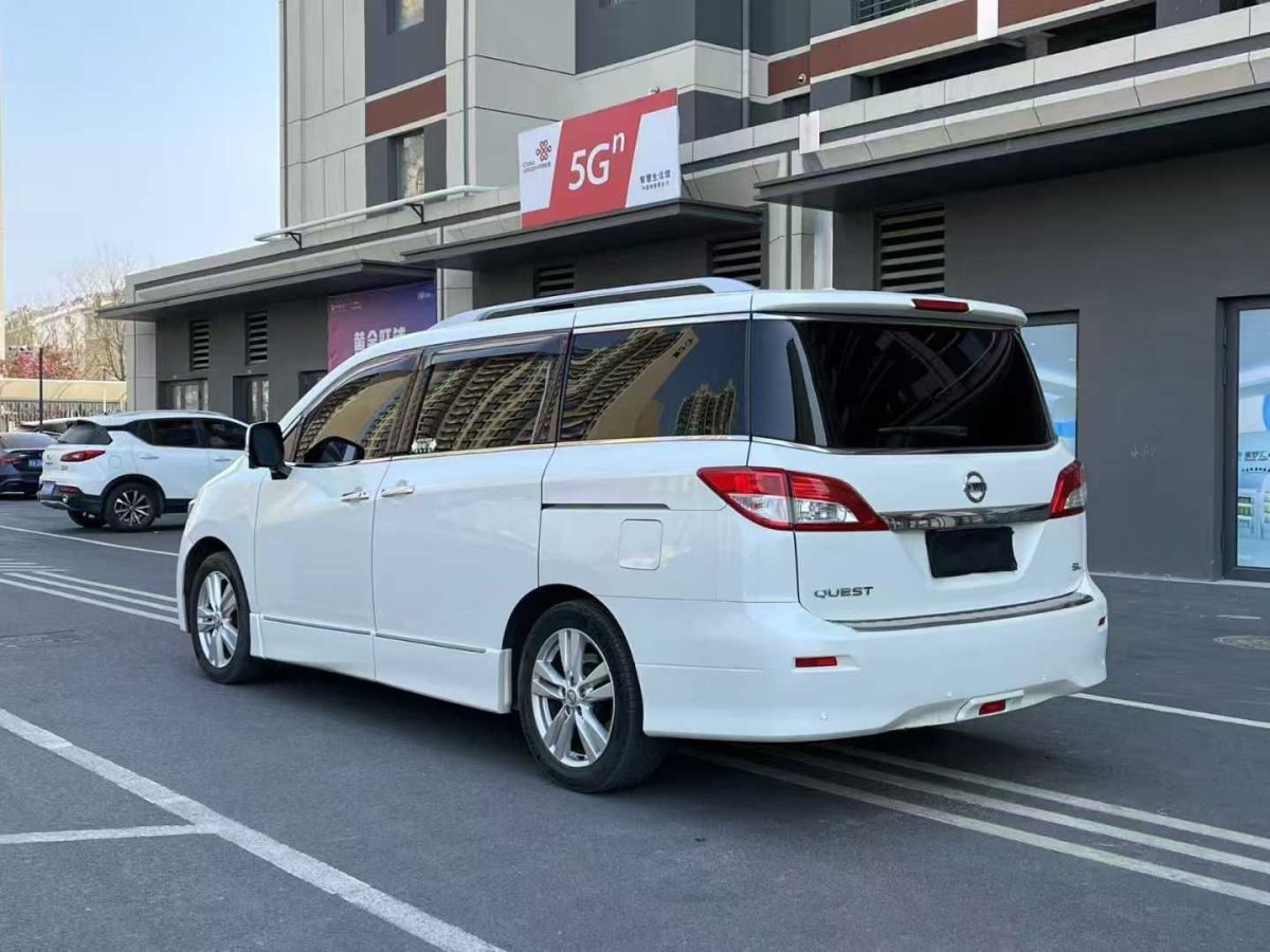 日產(chǎn) 貴士 圖片