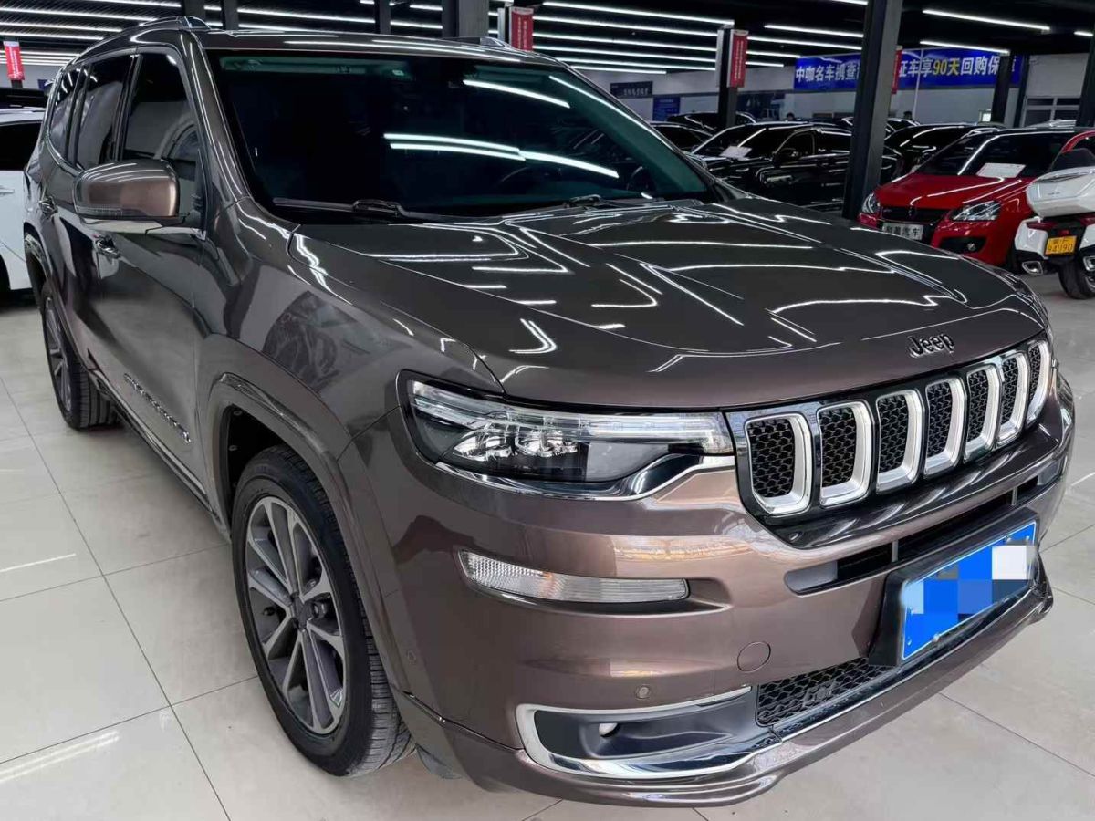 Jeep 指揮官  2018款 2.0T 四驅(qū)智享版圖片