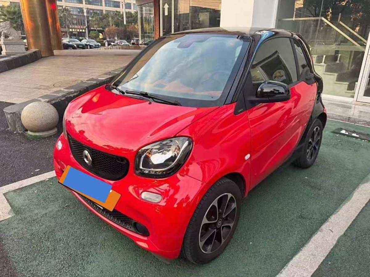 smart fortwo  2015款 1.0L 52千瓦硬頂激情版圖片