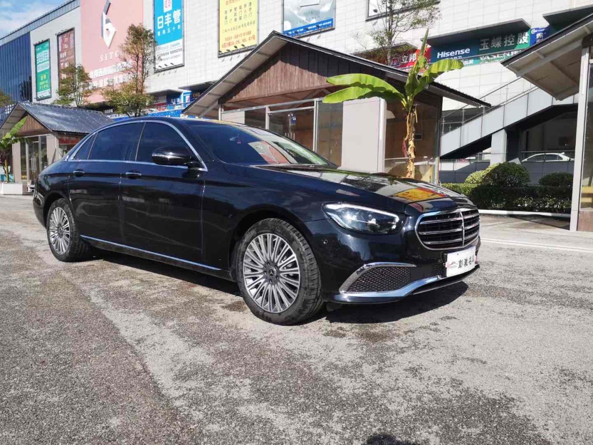 奔馳 奔馳E級  2022款 改款 E 300 L 豪華型圖片