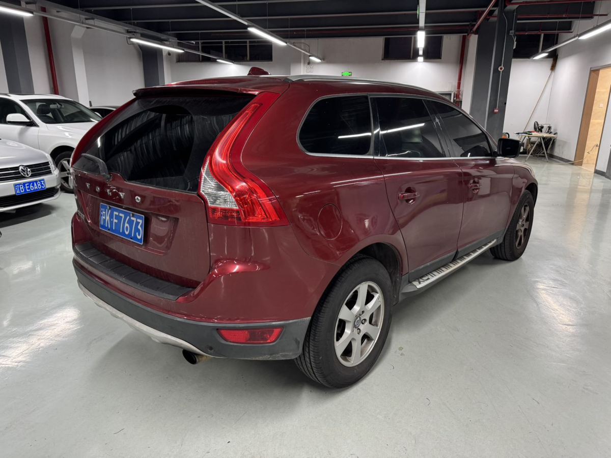 沃爾沃 XC60  2011款 2.0T 智雅版圖片