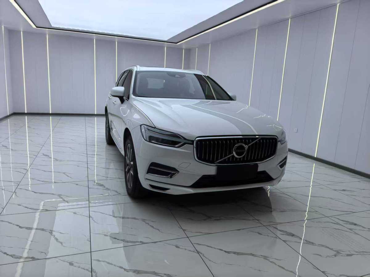 沃爾沃 XC60  2019款  T5 四驅(qū)智逸版 國(guó)VI圖片