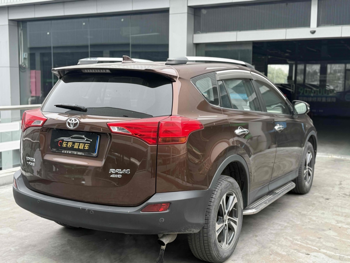 豐田 RAV4  2016款 榮放 2.0L CVT四驅(qū)新銳版圖片