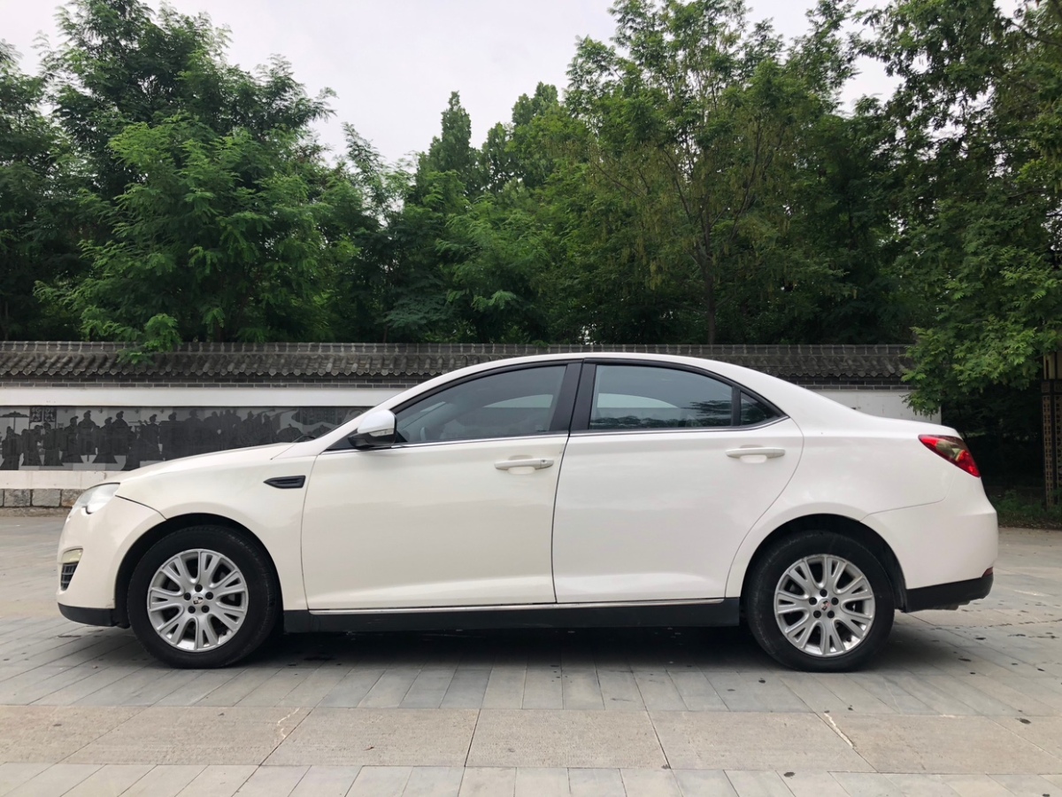 荣威 550  2014款 550S 1.8L 自动智选版图片