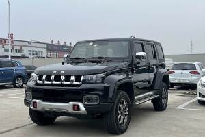 BJ40 北京 2.0T 自动四驱环塔冠军版