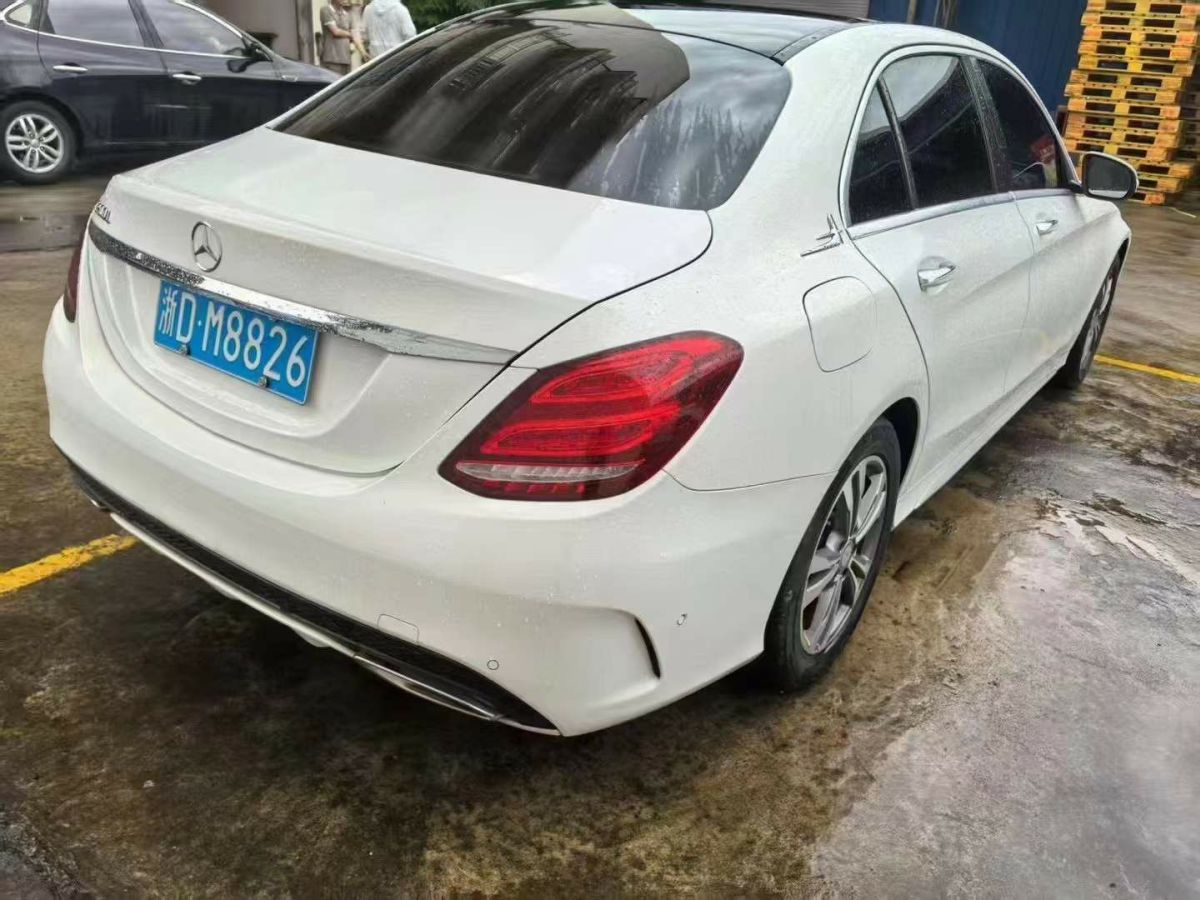 奔馳 奔馳C級(jí)  2017款 C 300 L圖片