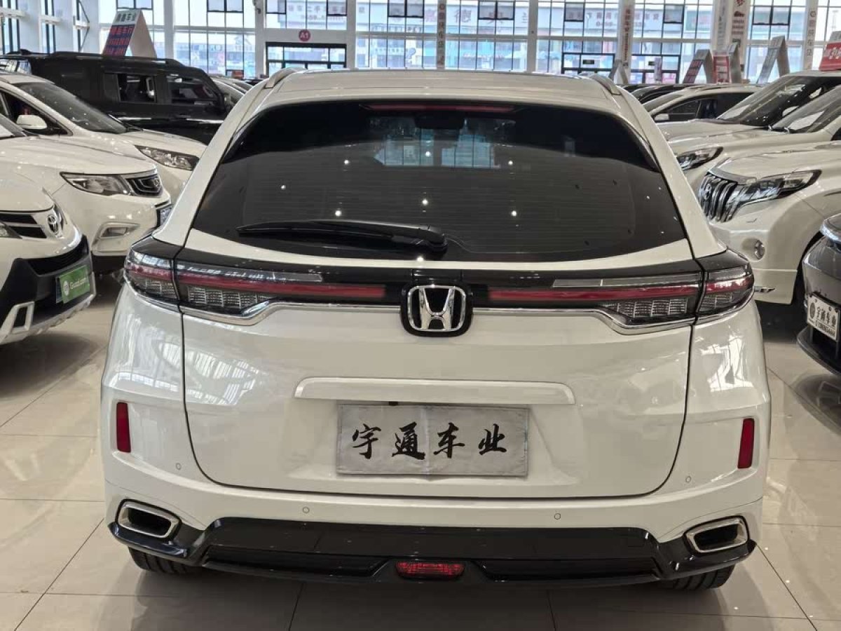 本田 UR-V  2023款 370TURBO 四驅(qū)尊享版圖片