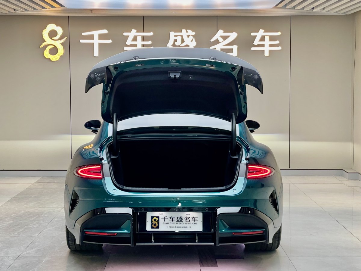 小米 小米SU7  2024款 700km 后驅(qū)標(biāo)準(zhǔn)創(chuàng)始版圖片