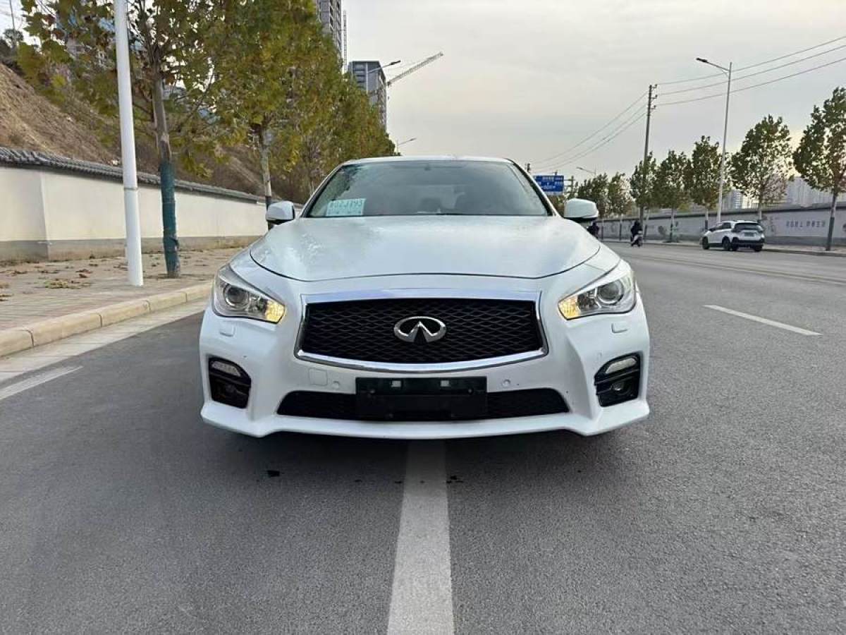 英菲尼迪 Q50  2014款 2.0T 舒適版圖片