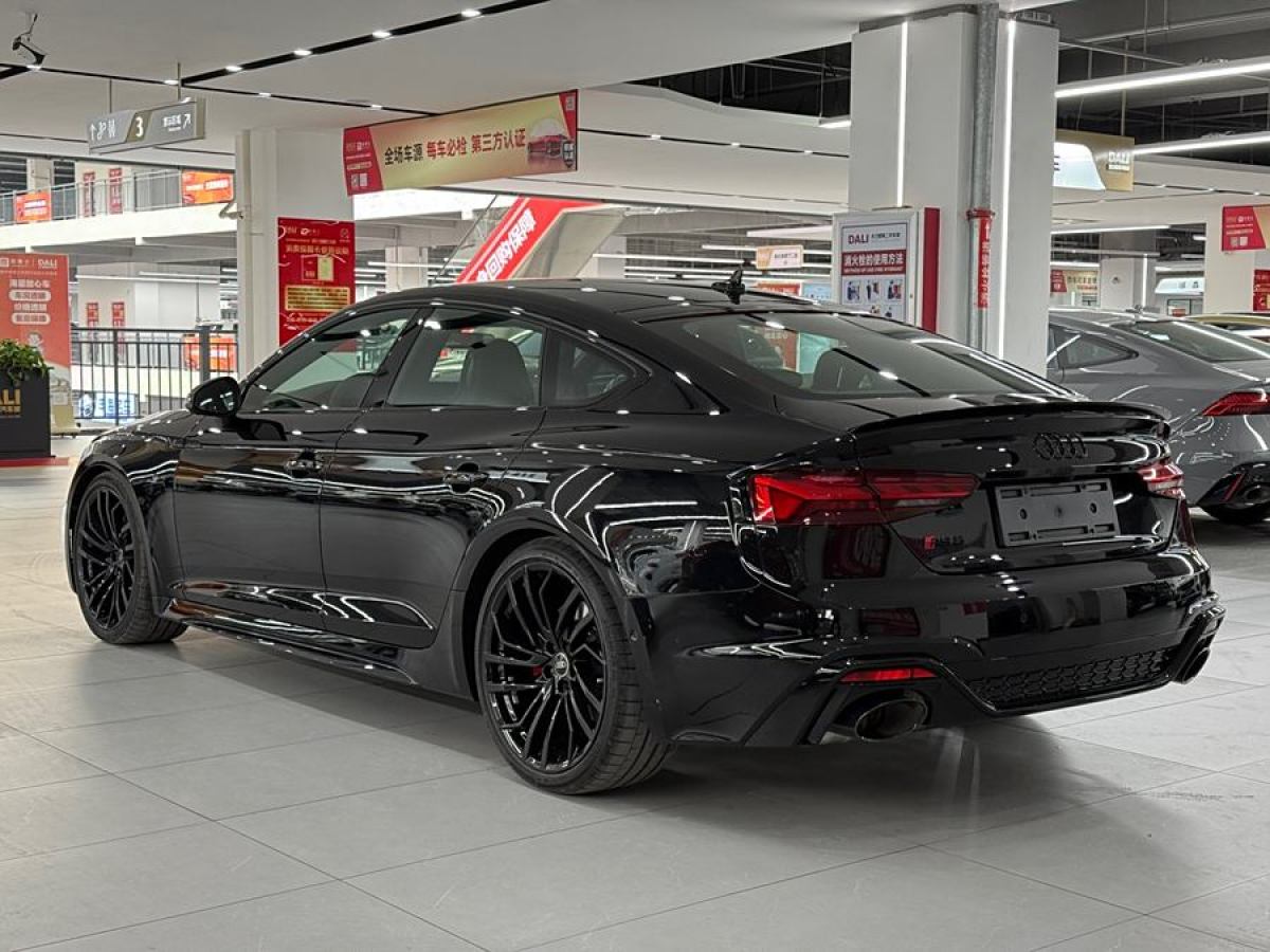 奧迪 奧迪RS 5  2021款 RS5 Sportback 黑曜版圖片