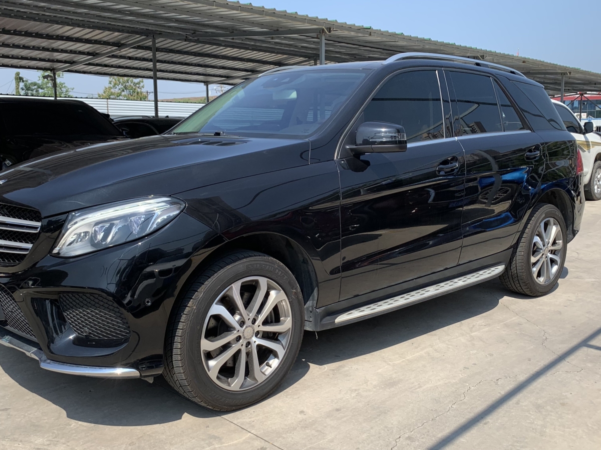 奔馳 奔馳GLE  2019款 GLE 320 4MATIC 動(dòng)感型臻藏版圖片