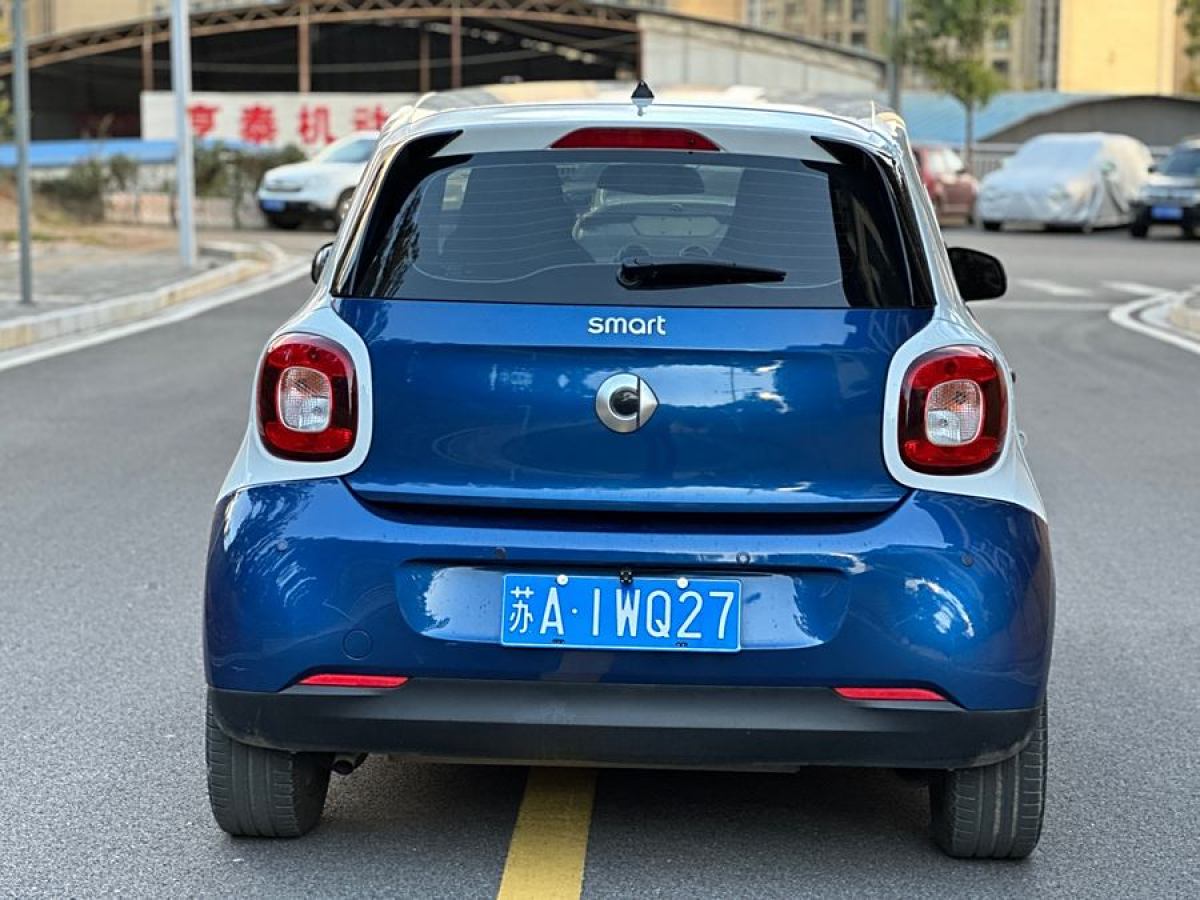 smart forfour  2018款 1.0L 52千瓦靈動版圖片