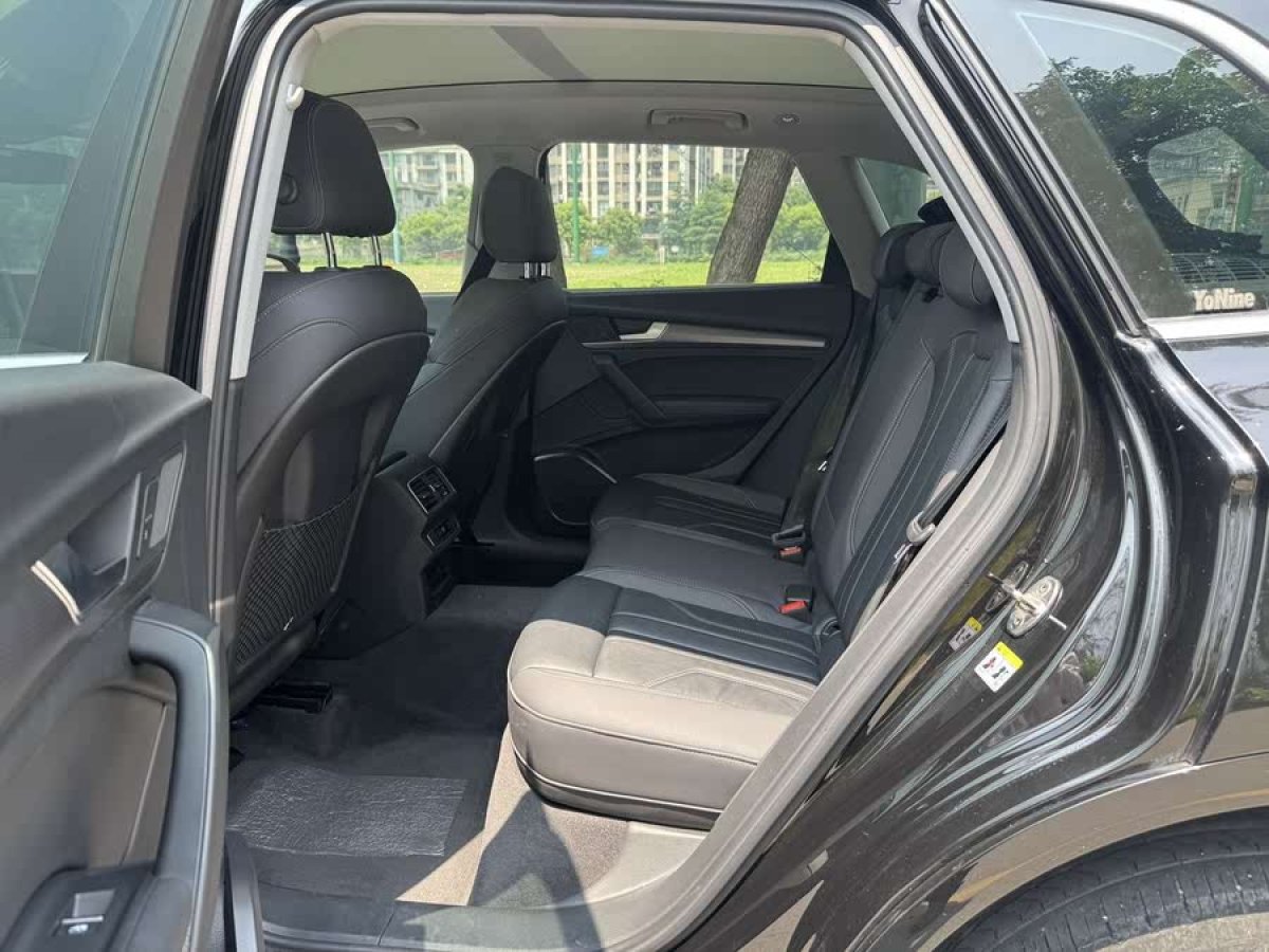 奧迪 奧迪Q5L  2021款 40 TFSI 豪華動感型圖片