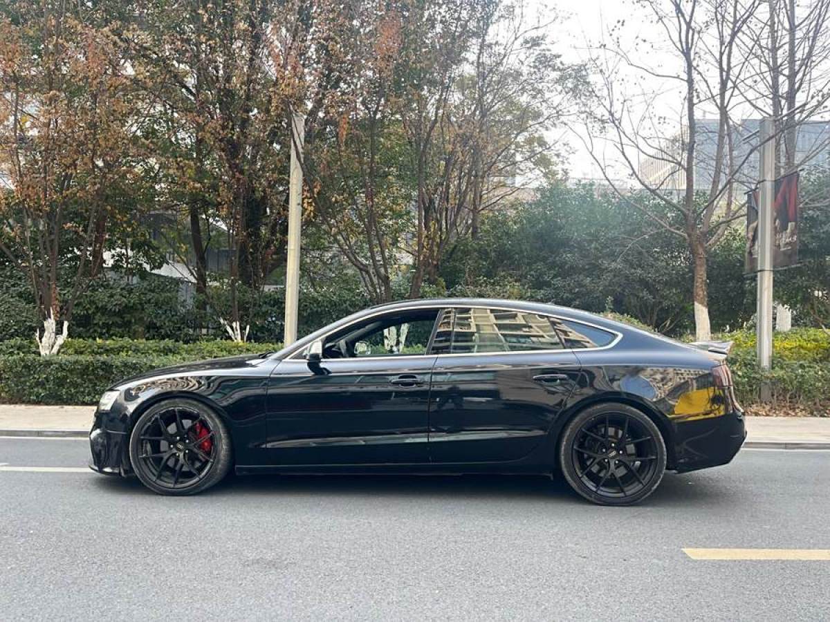 2011年7月奧迪 奧迪S5  2010款 S5 3.0T Sportback