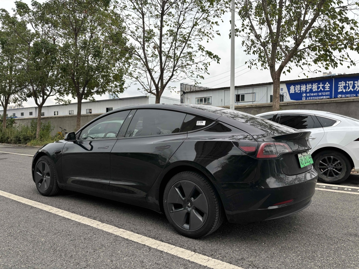 特斯拉 Model 3  2023款 煥新版 后輪驅(qū)動(dòng)圖片