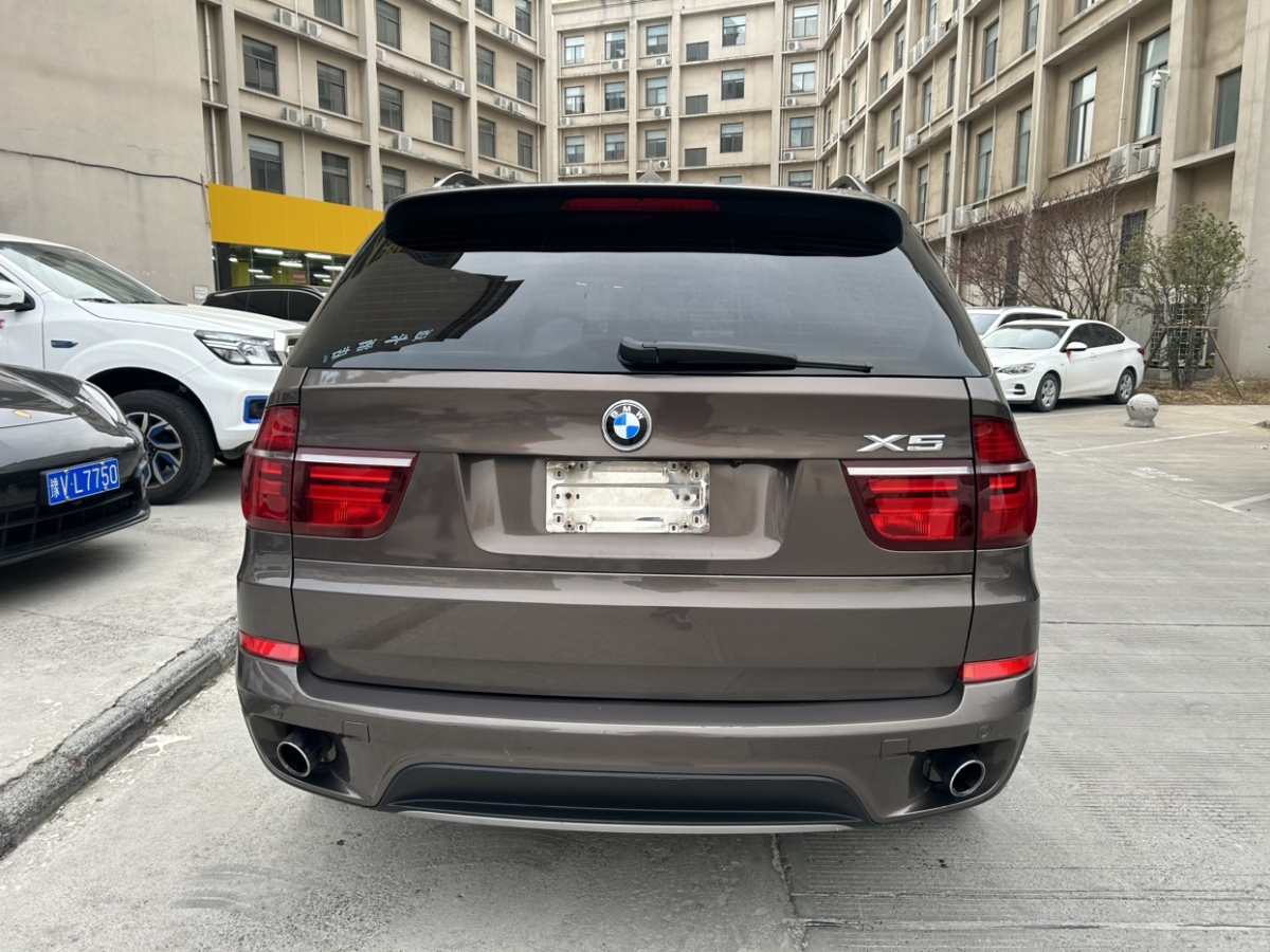 寶馬 寶馬X5  2013款 xDrive35i 領(lǐng)先型圖片