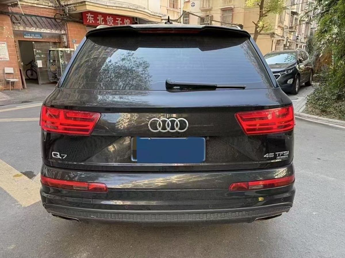 奧迪 奧迪Q7  2016款 45 TFSI S line運(yùn)動(dòng)型圖片