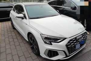 奧迪A3 奧迪 Sportback 35 TFSI 時(shí)尚運(yùn)動(dòng)型