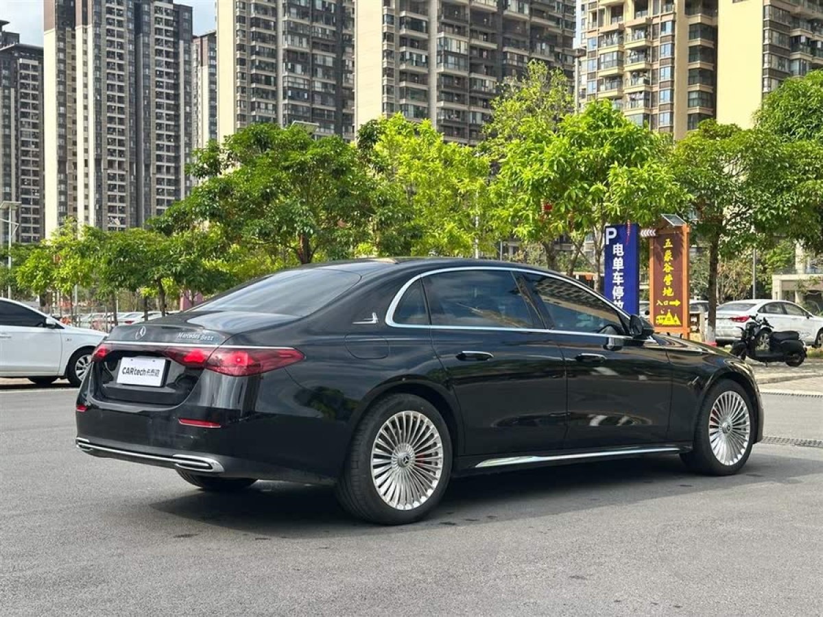 奔馳 奔馳E級  2024款 E 300 L 豪華型圖片