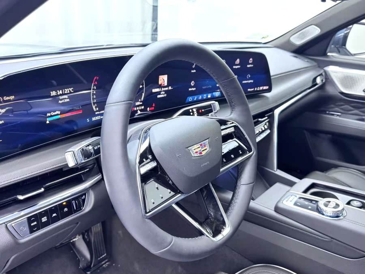 凱迪拉克 CT6  2023款 28T 尊貴型圖片