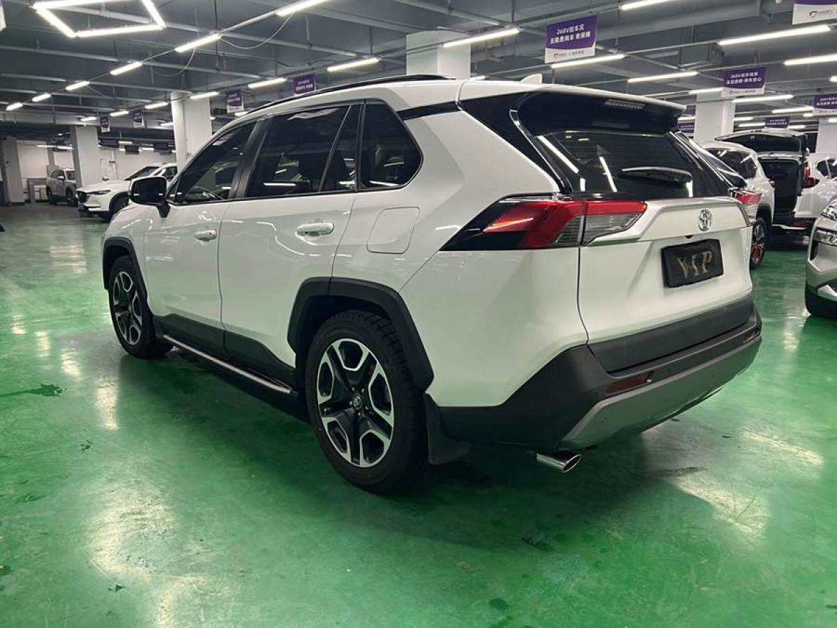 豐田 RAV4榮放  2020款 2.0L CVT四驅尊貴版圖片